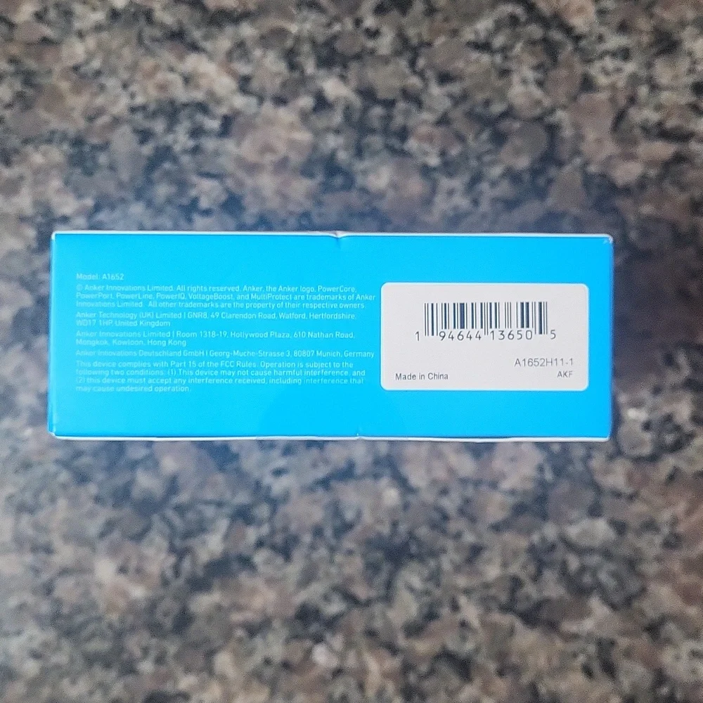 ANKER Magnetic Battery with Foldable Stand for IPhone 12 and later new 46+ hours